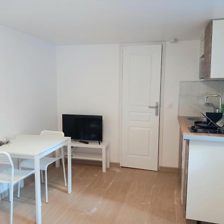 Super Appartement Au Centre Ville De Rosny Sous Bois Rosny-sous-Bois Exterior foto