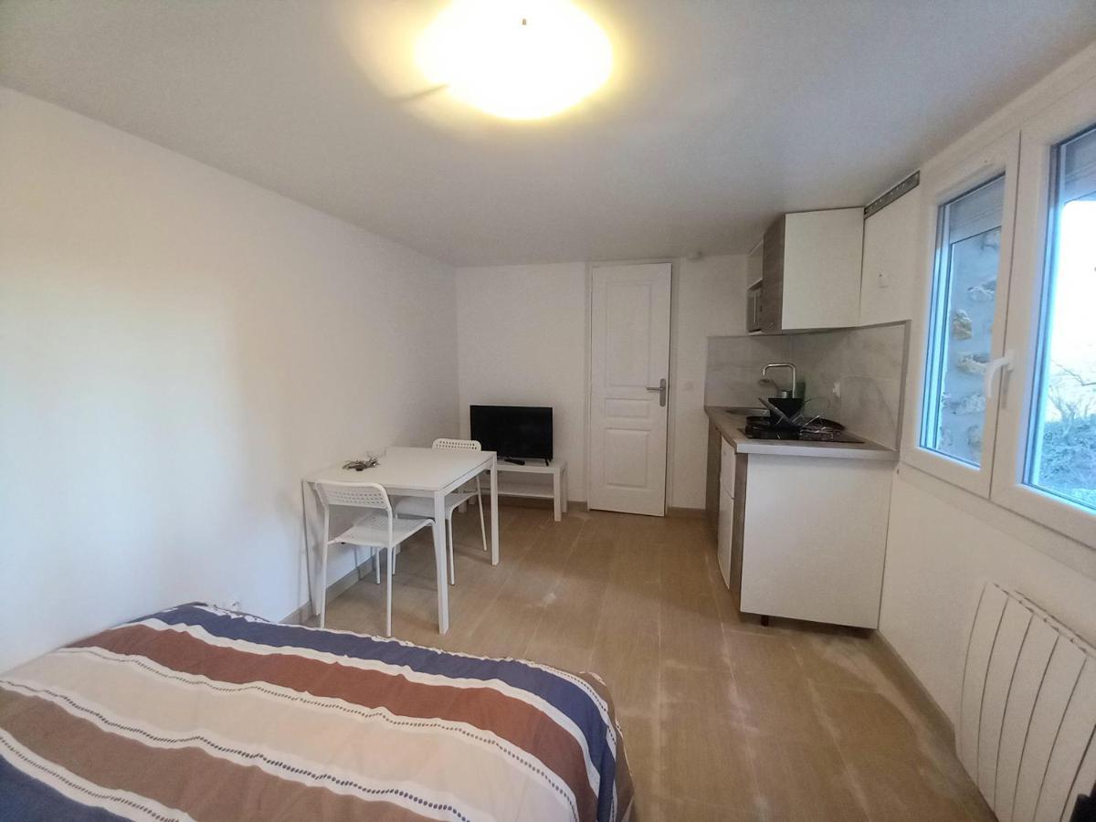Super Appartement Au Centre Ville De Rosny Sous Bois Rosny-sous-Bois Exterior foto