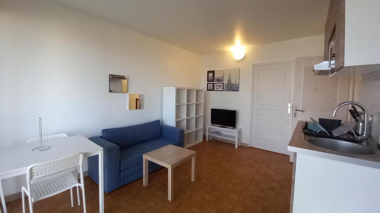 Super Appartement Au Centre Ville De Rosny Sous Bois Rosny-sous-Bois Exterior foto