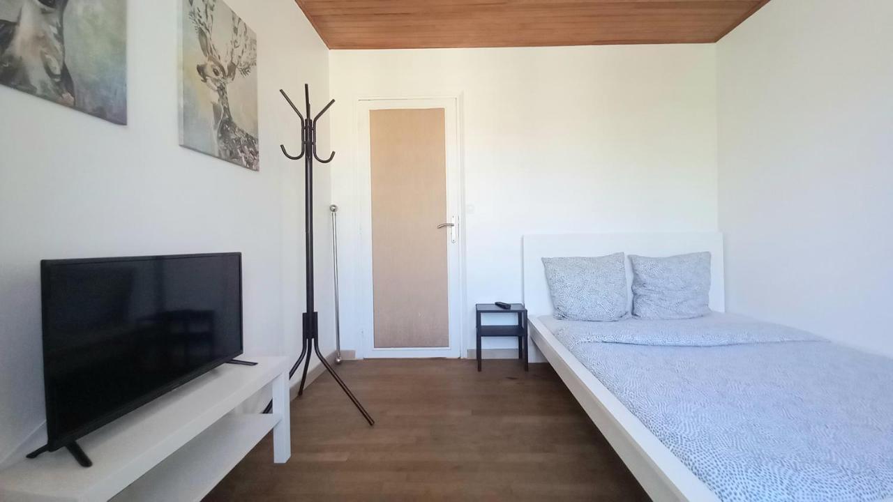 Super Appartement Au Centre Ville De Rosny Sous Bois Rosny-sous-Bois Exterior foto
